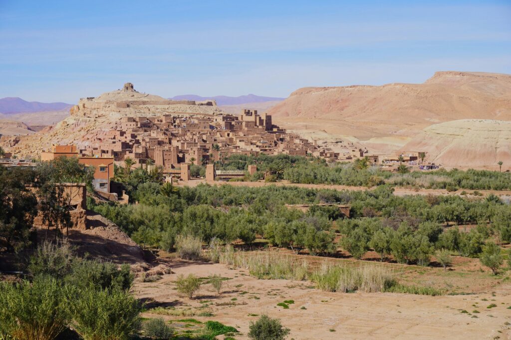 8 days tour from Fes to Chefchaouen and Desert