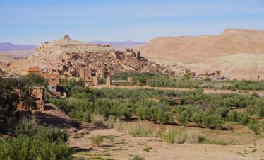 8 days tour from Fes to Chefchaouen and Desert